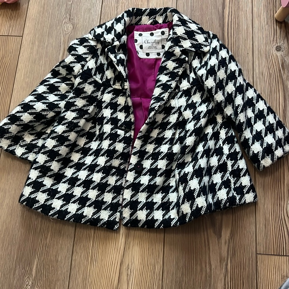 3t black and white peacoat